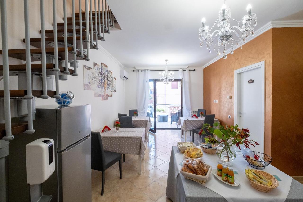 La Casa Di Lally Fiano Romano Bagian luar foto